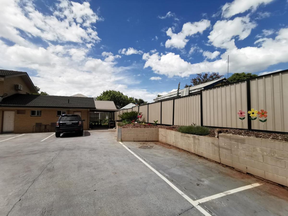 Leichhardt Motor Inn Toowoomba Eksteriør billede